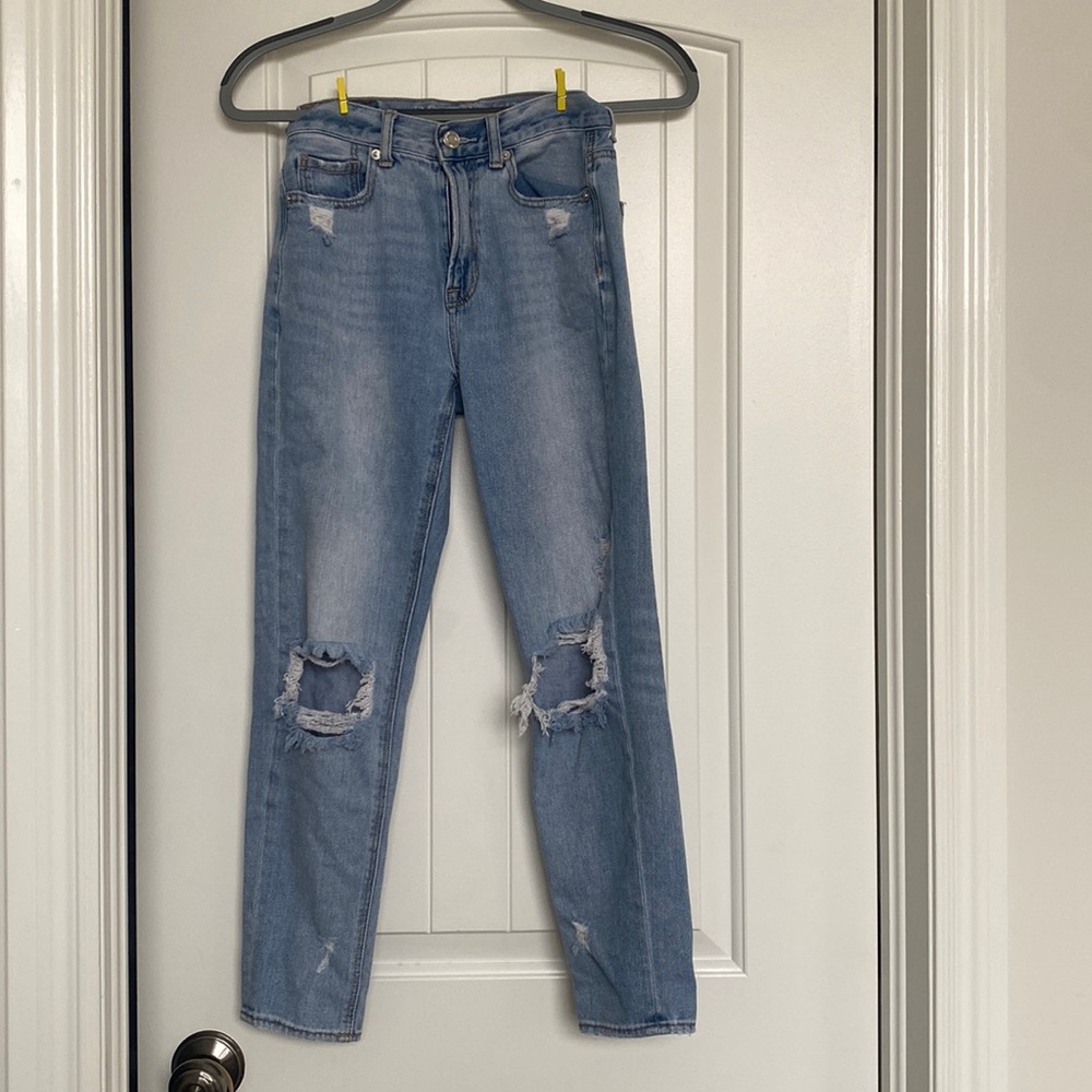 american eagle mom jeans, amazing condition (vintage and distressed style)
